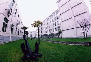 武漢航海職業技術學院