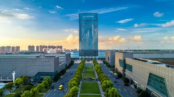 波司登 引領(lǐng)中國服裝品牌走向世界的航海者