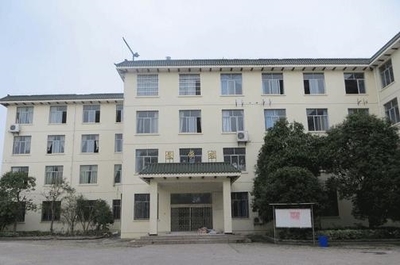 武漢航海職業(yè)技術(shù)學(xué)院校園風(fēng)景